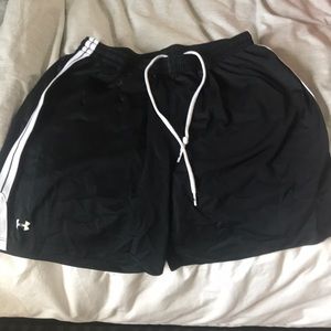 Under Armour Medium shorts